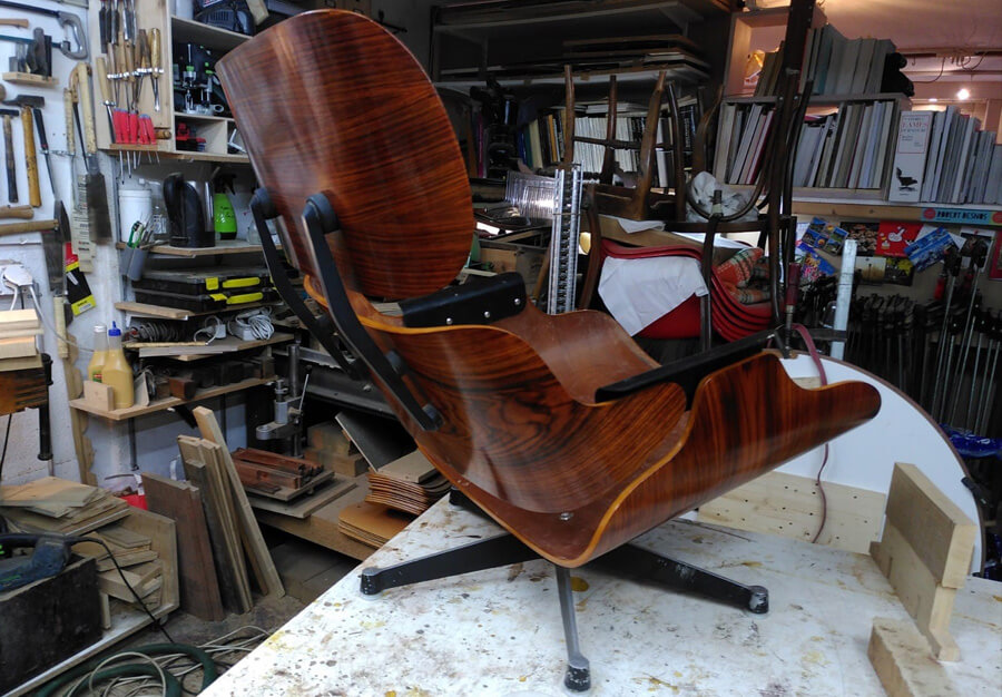 Lounge chair Eames en palissandre - au péché du mobilier
