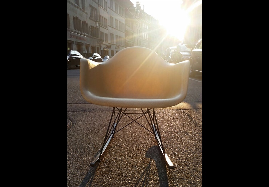 Rocking chair Eames, Par Herman Miller - vue 2