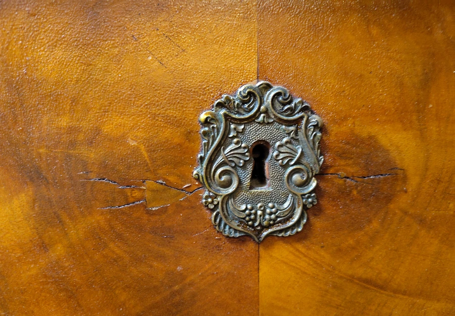 Commode Empire en Noyer Plaqué, Époque Empire - vue 6