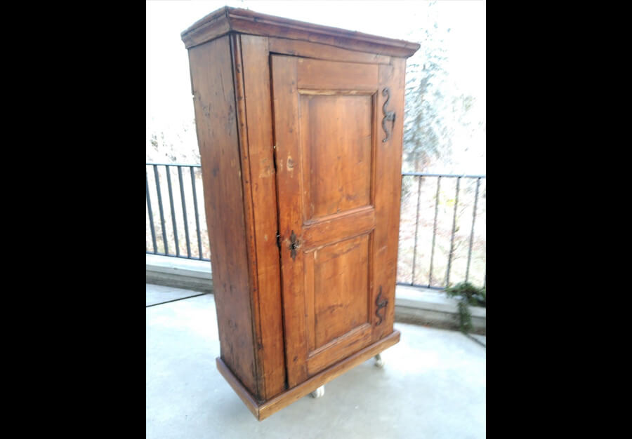 Armoire, En sapin - vue 2