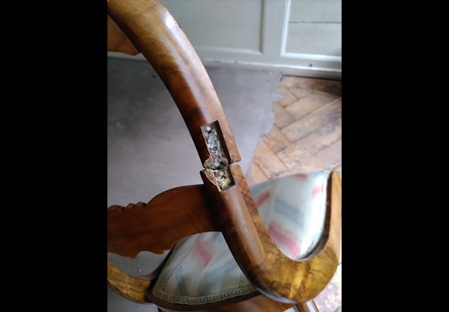 6 chaises d'Yverdon, En noyer - vue 4