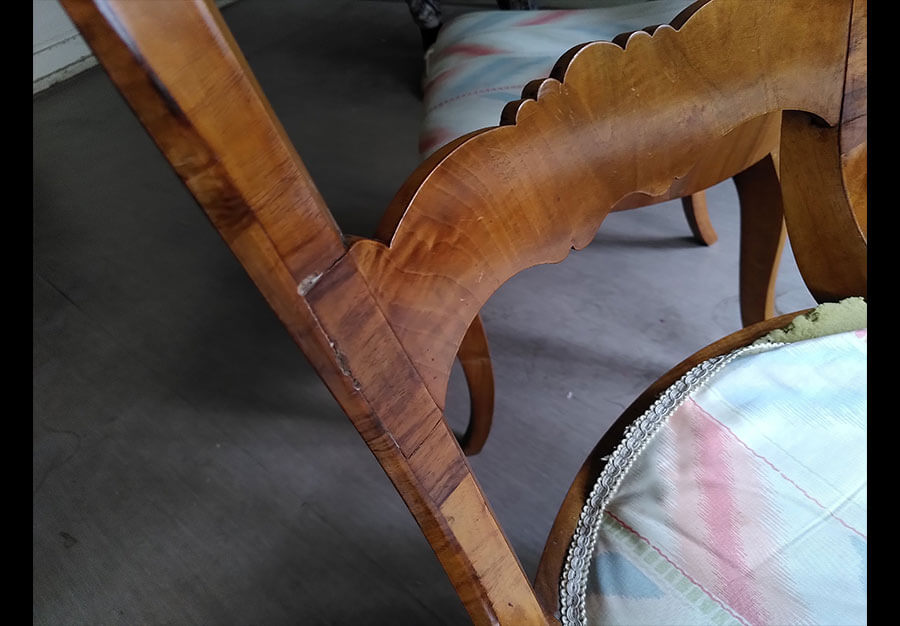 6 chaises d'Yverdon, En noyer - vue 6