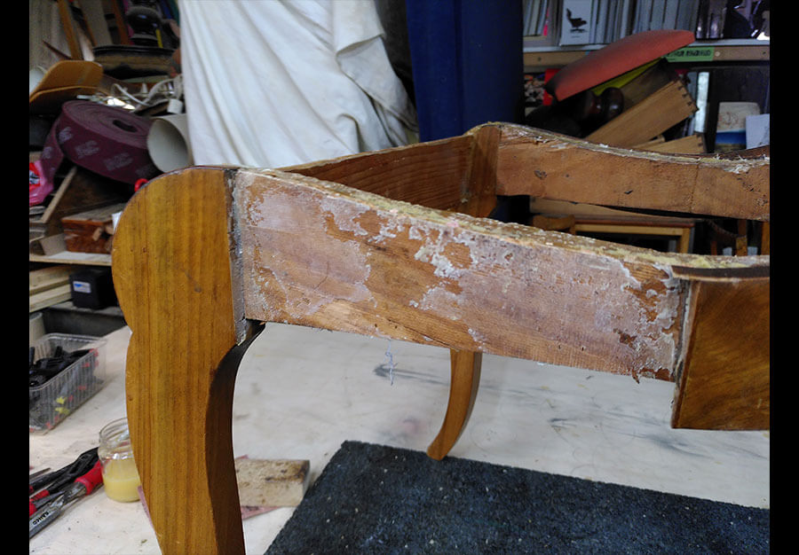 6 chaises d'Yverdon, En noyer - vue 7