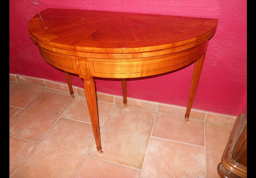 Demi lune - au péché du mobilier