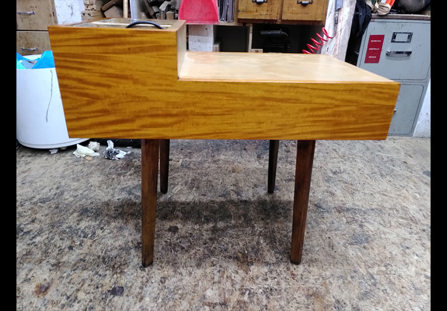 Table d'appoint, Pour Herman Miller