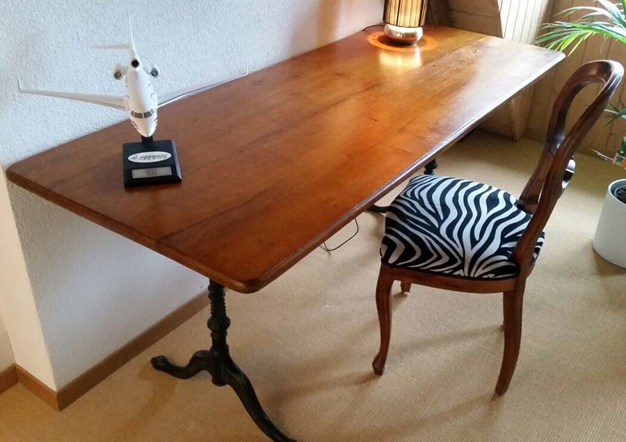 table de bistrot, Pieds en fonte Horgen Glarus