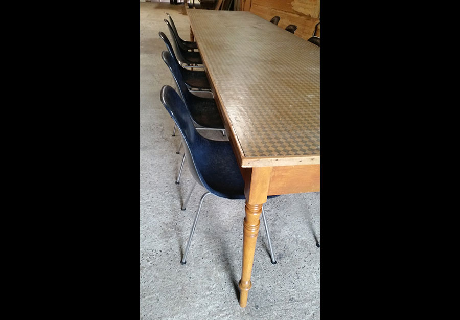 Grande table, En hêtre et lino - vue 4
